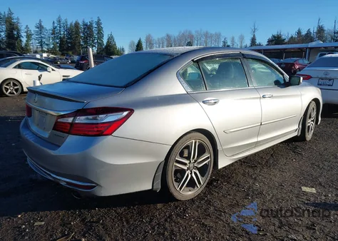 2017 Honda Accord Sport z USA, uszkodzony, nr VIN 1HGCR2F57HA271680